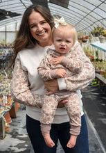 Floral hoodie and jogger set for baby girls 
